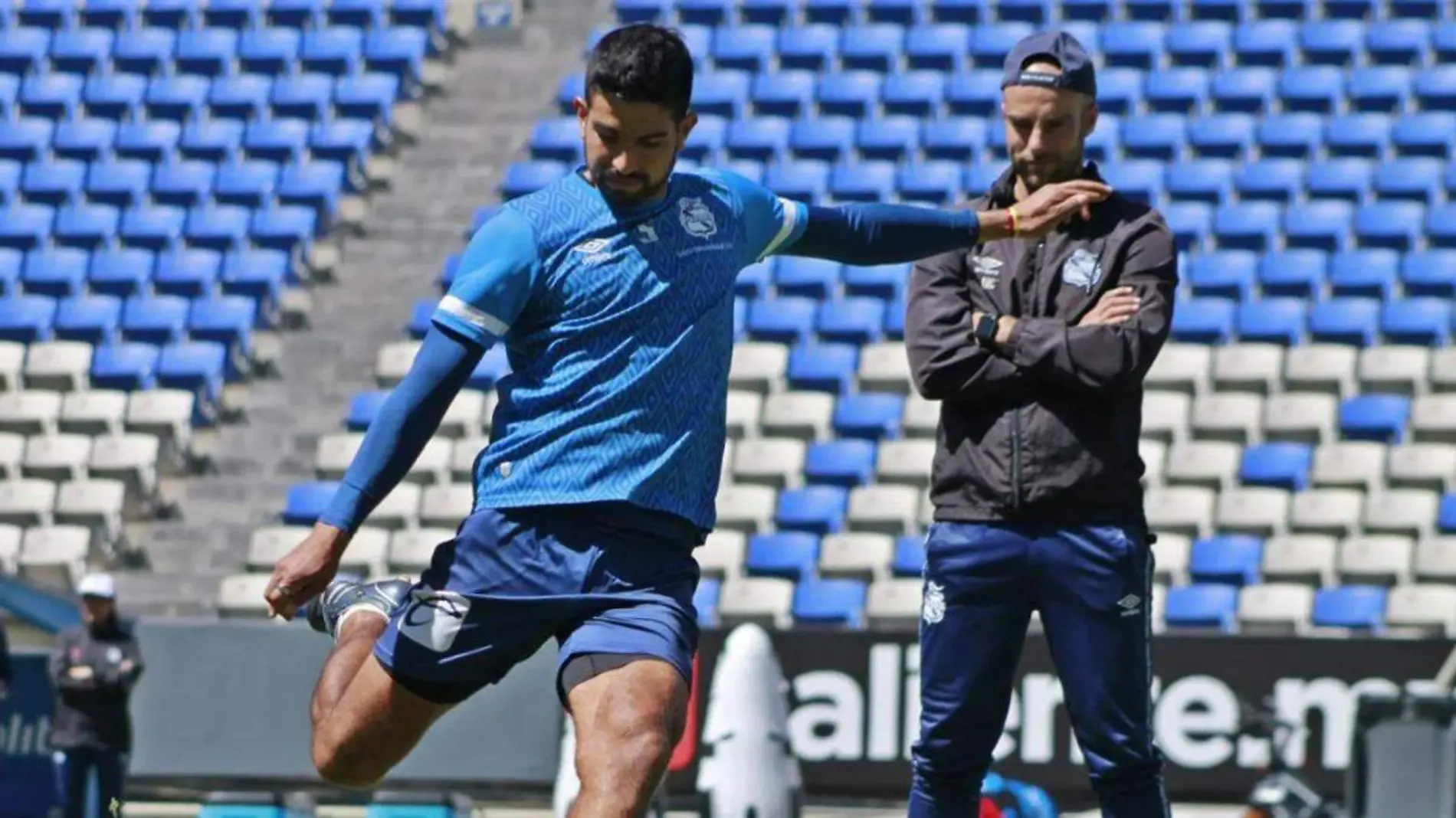 Diego de Buen ya ni aparece en los registros del Puebla FC en la Liga MX